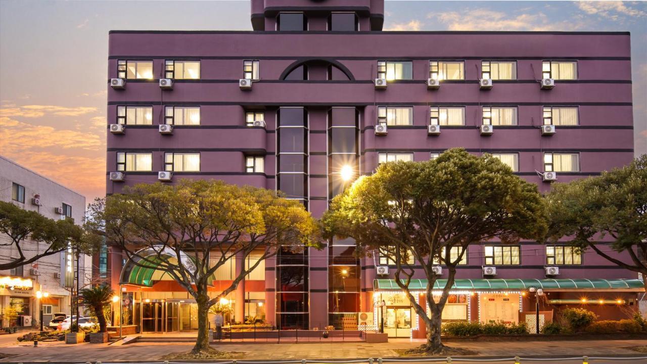 Hiker Hotel Csedzsu Kültér fotó