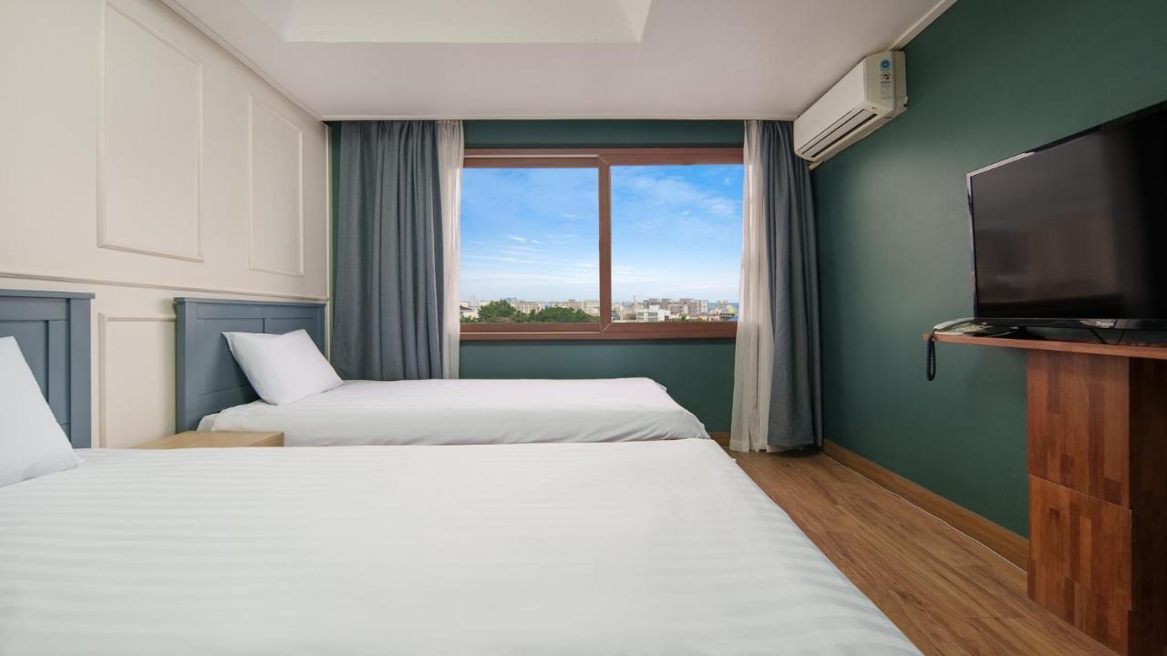 Hiker Hotel Csedzsu Kültér fotó