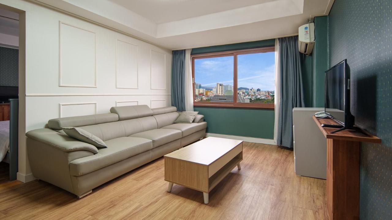 Hiker Hotel Csedzsu Kültér fotó